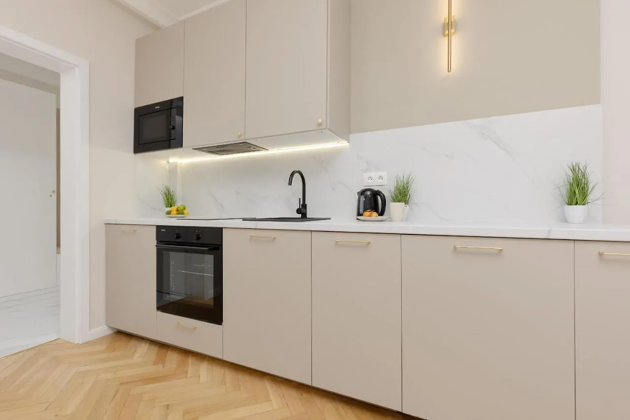 Bright & Elegant Apartment Warsaw By Noclegi Renters