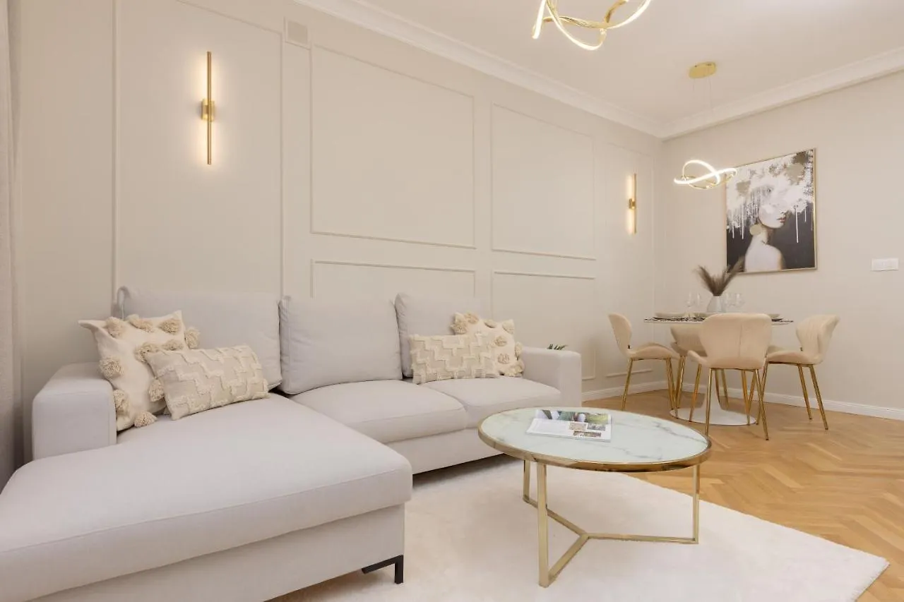 Bright & Elegant Apartment Warsaw By Noclegi Renters