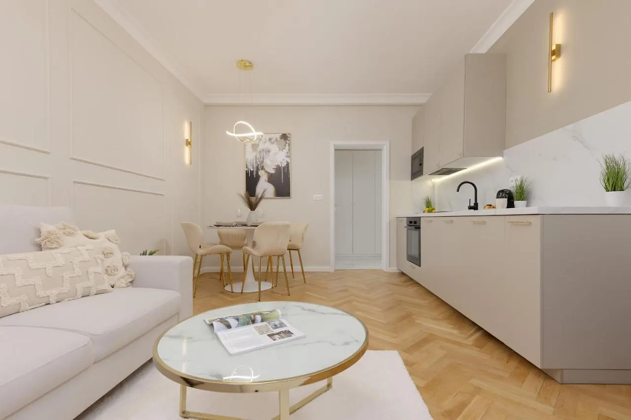 Bright & Elegant Apartment Warsaw By Noclegi Renters